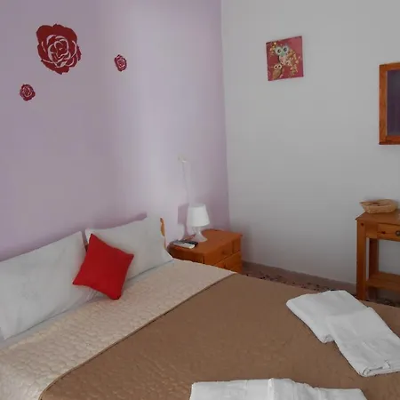 Apartment To Pithari *