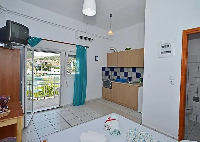 To Pithari Skála Marión