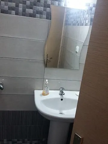 To Pithari Skála Marión